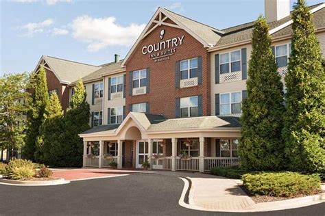 country inn and suites sycamore.